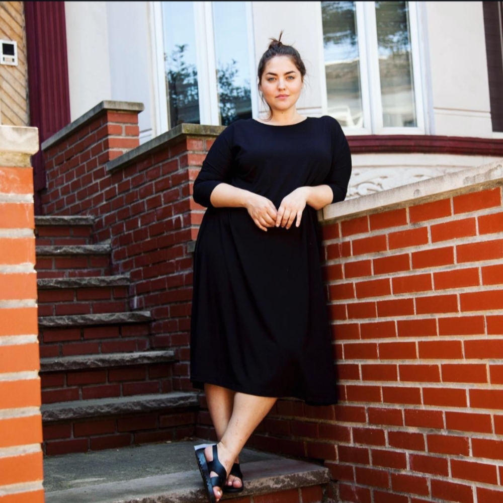 Mimu Maxi Small Tall Black Frock
